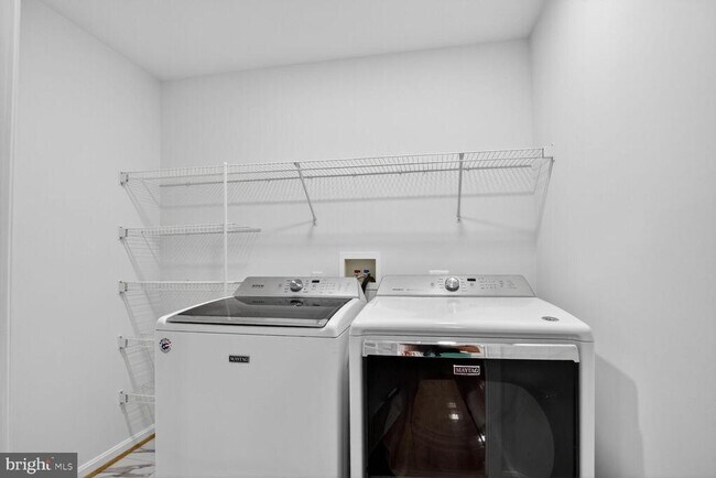 Building Photo - 14040 Natia Manor Dr