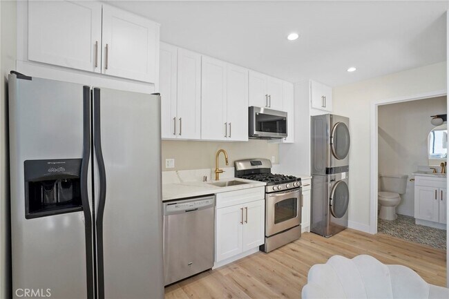 Building Photo - 21703 Costanso St