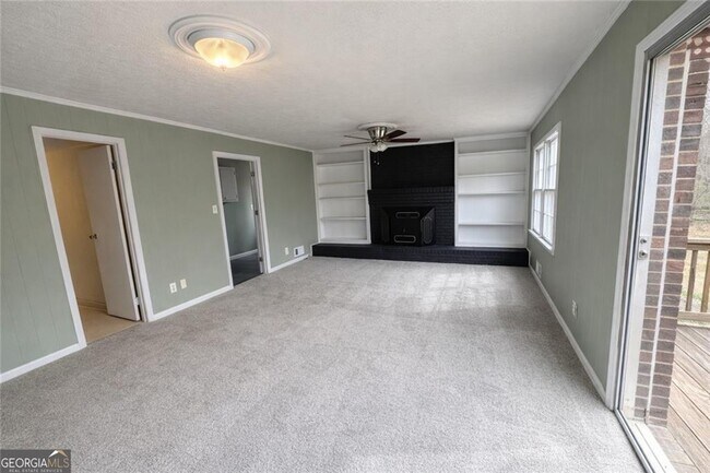 Building Photo - 4093 Hideaway Dr