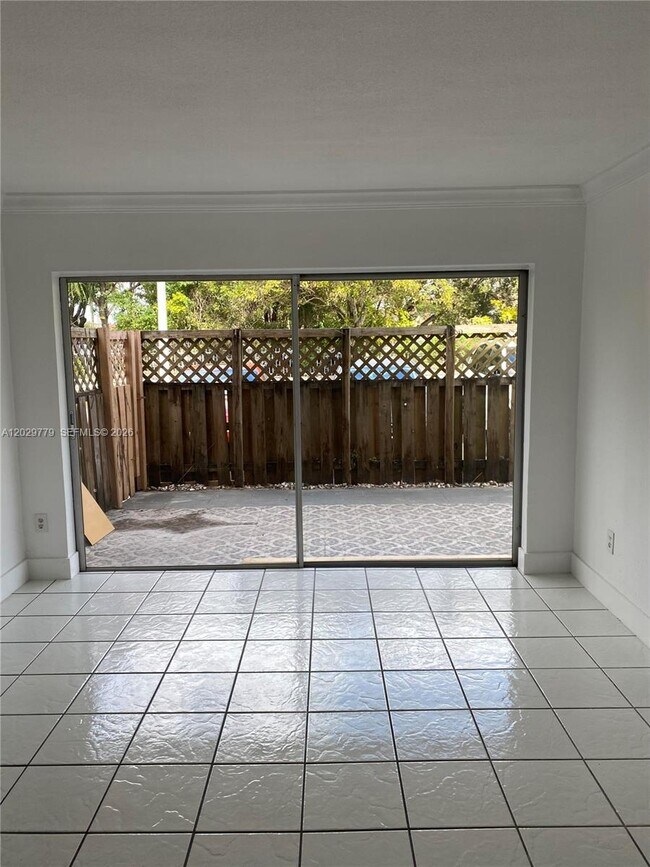 Building Photo - 4670 NW 79th Ave