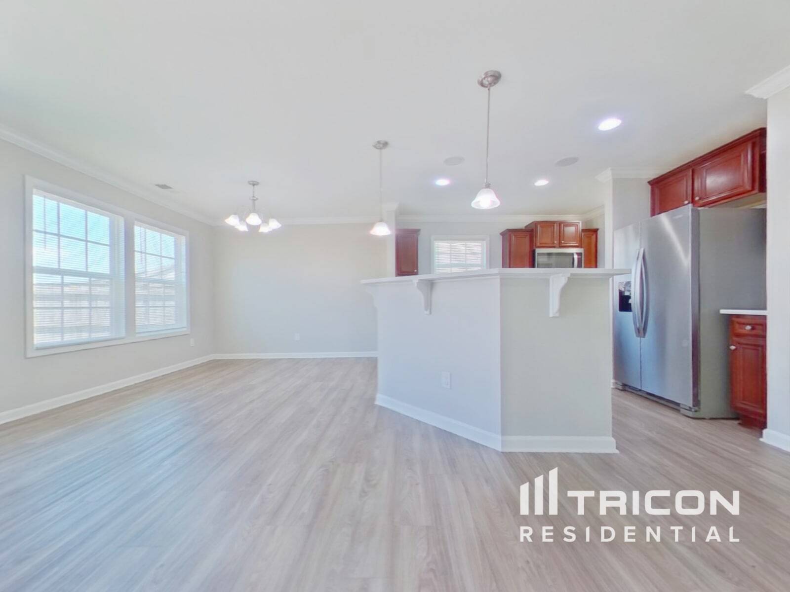 Building Photo - 313 Fairford Rd