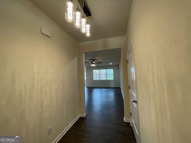 Building Photo - 78 Rapps Ave