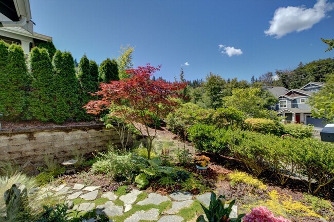Building Photo - 4Bd/2.5Ba Issaquah House