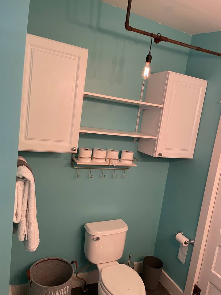 Building Photo - 2501 Harvard Ave