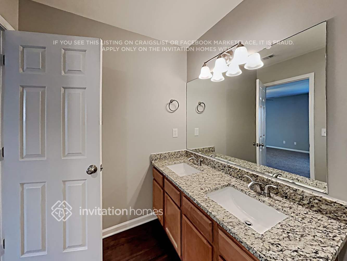 Building Photo - 607 Pebblestone Dr