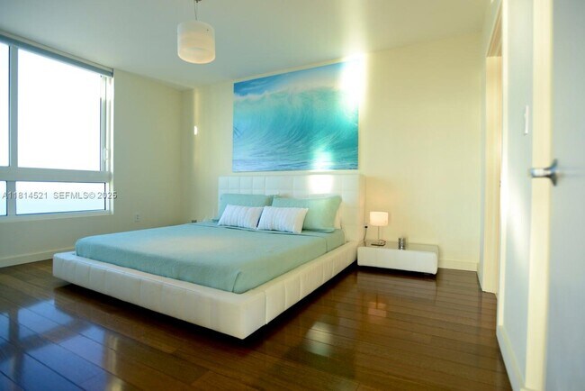 Building Photo - 6365 Collins Ave