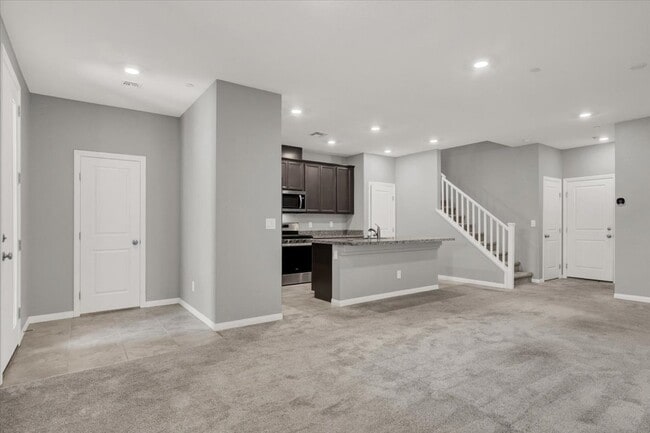 Building Photo - 502 Sonoma Range St