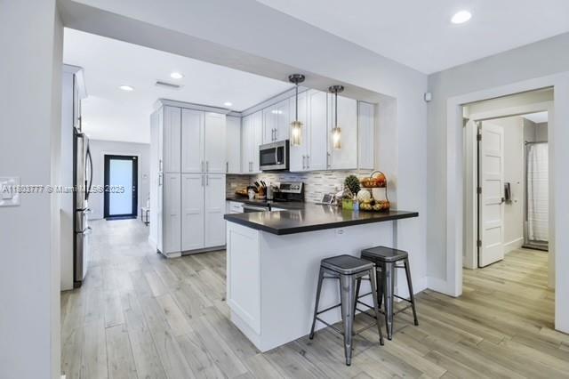 Building Photo - 6500 SW 38th St
