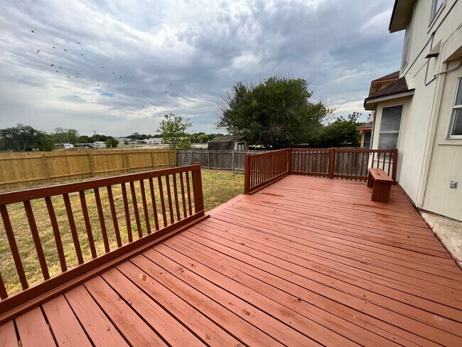 Building Photo - 740 Winborne Way