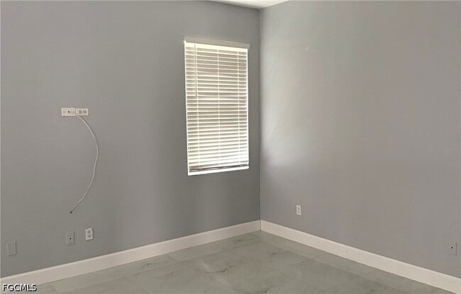 Building Photo - 9561 Blue Stone Cir