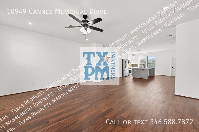 Building Photo - 10949 Cannes Memorial Dr