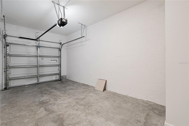 Building Photo - 3242 Watts Ter