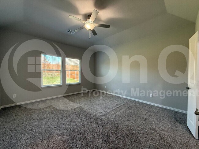 Building Photo - 2169 Gill Star Dr
