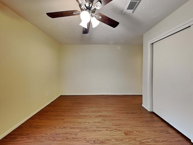 Building Photo - 8502 Avington Rd