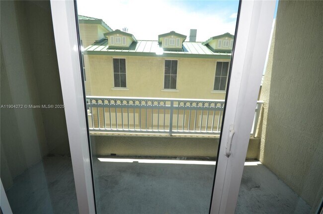 Building Photo - 400 N Federal Hwy