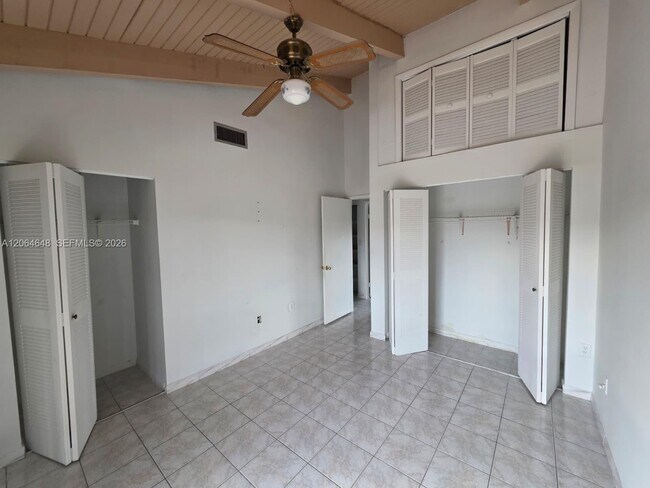 Building Photo - 1823 SW 107th Ave