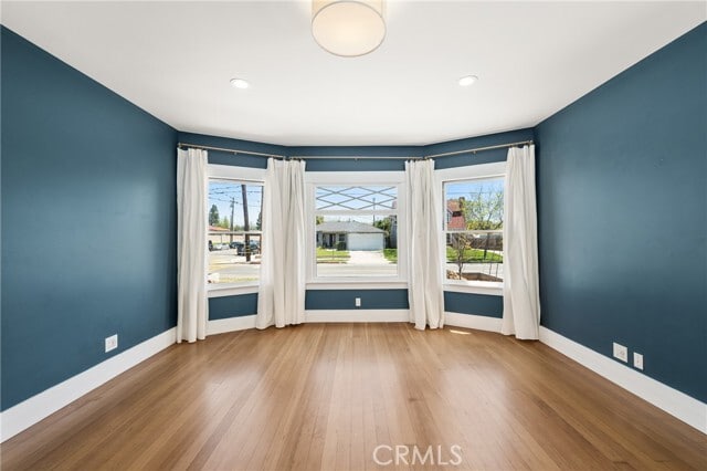 Building Photo - 390 N Cambridge St