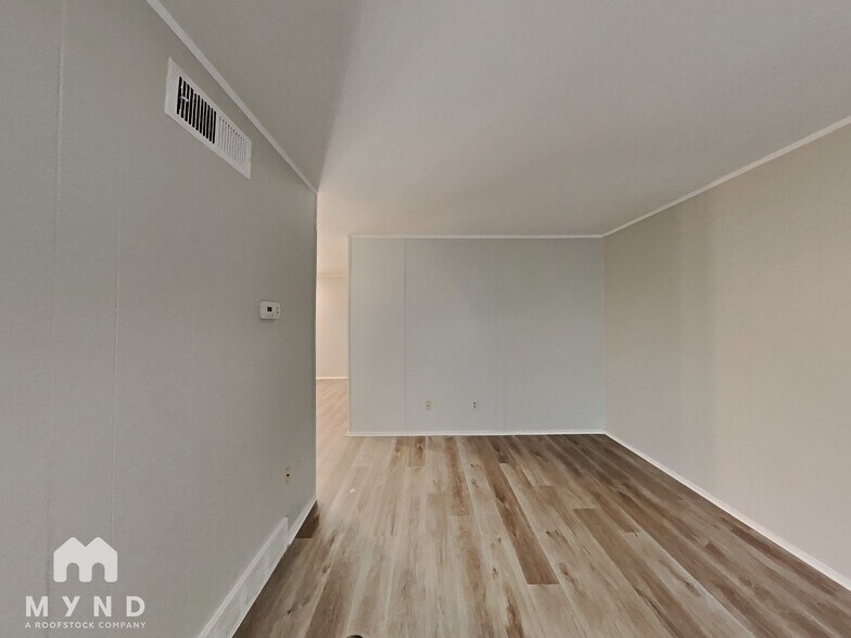 Building Photo - 4126 Berrywood Ave