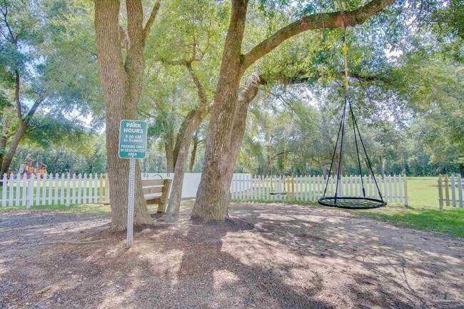 Building Photo - 4383 White Cedar Ct