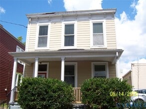 Building Photo - 712 N 24th St