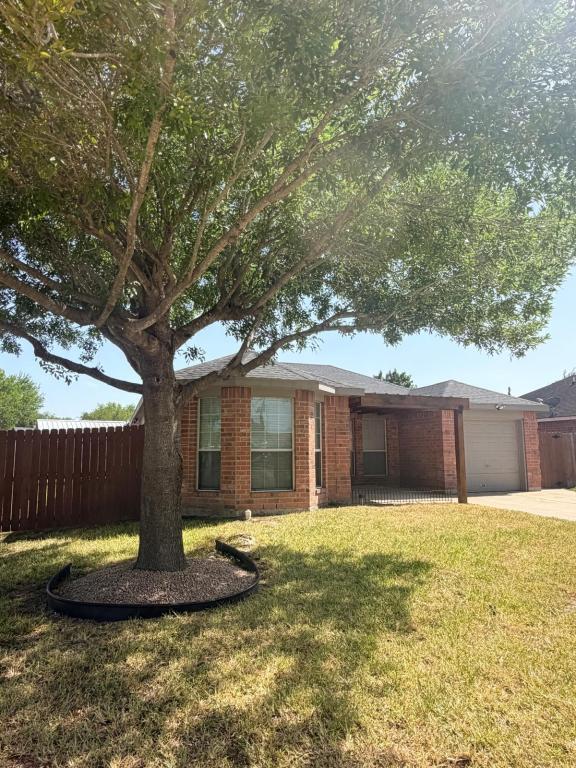 Building Photo - 1724 Wilcox Dr