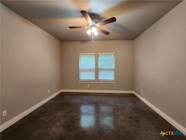 Building Photo - 184 E Torrey St