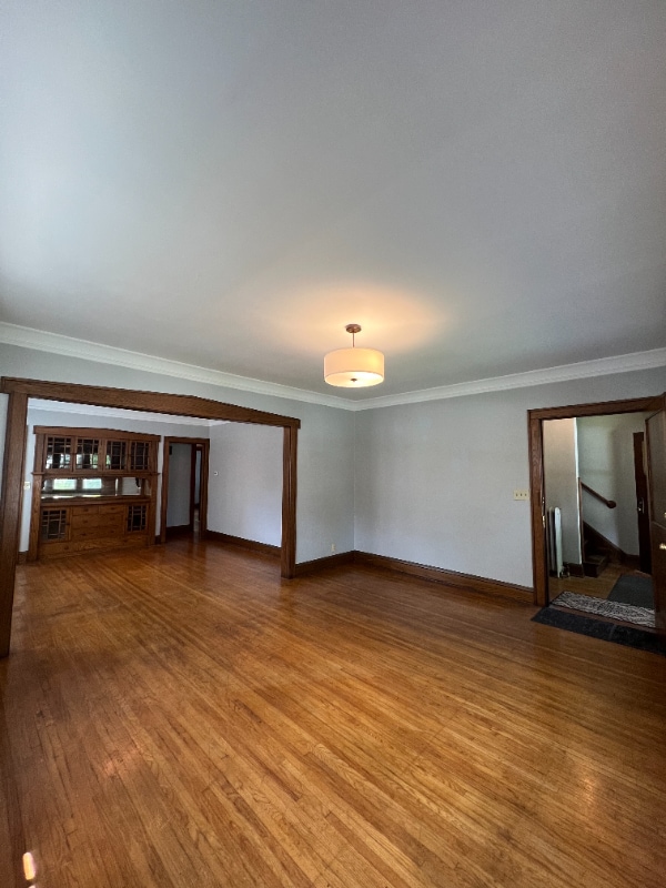 Building Photo - 919 19th Ave SE