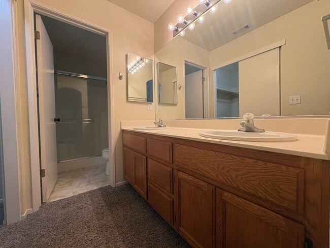 Building Photo - Three Bedroom, Two Bathroom, Single Story Home in Galt