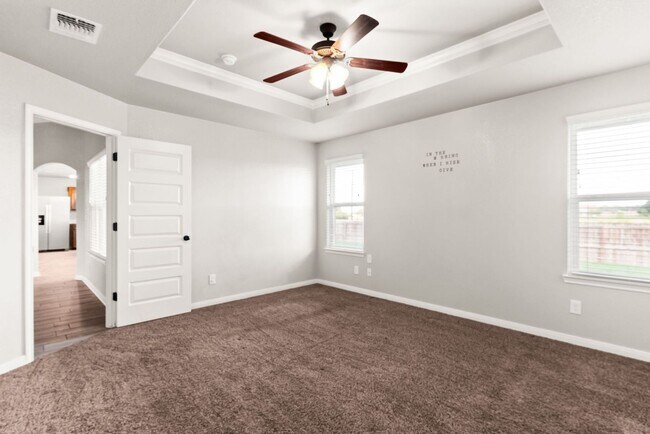 Building Photo - 6908 Catherine Dr