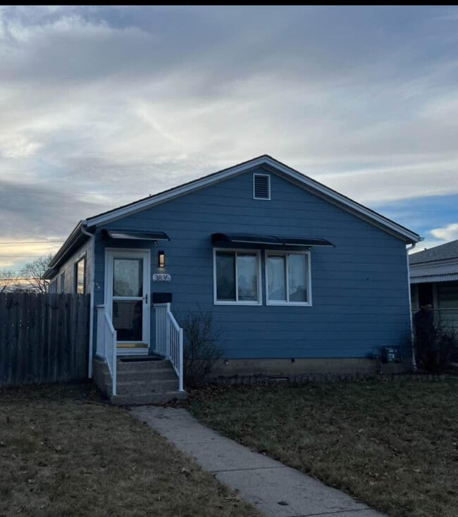 Primary Photo - 3835 S 17th St