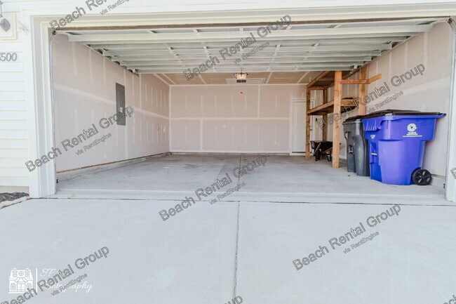Building Photo - 3500 Cornflower Wy