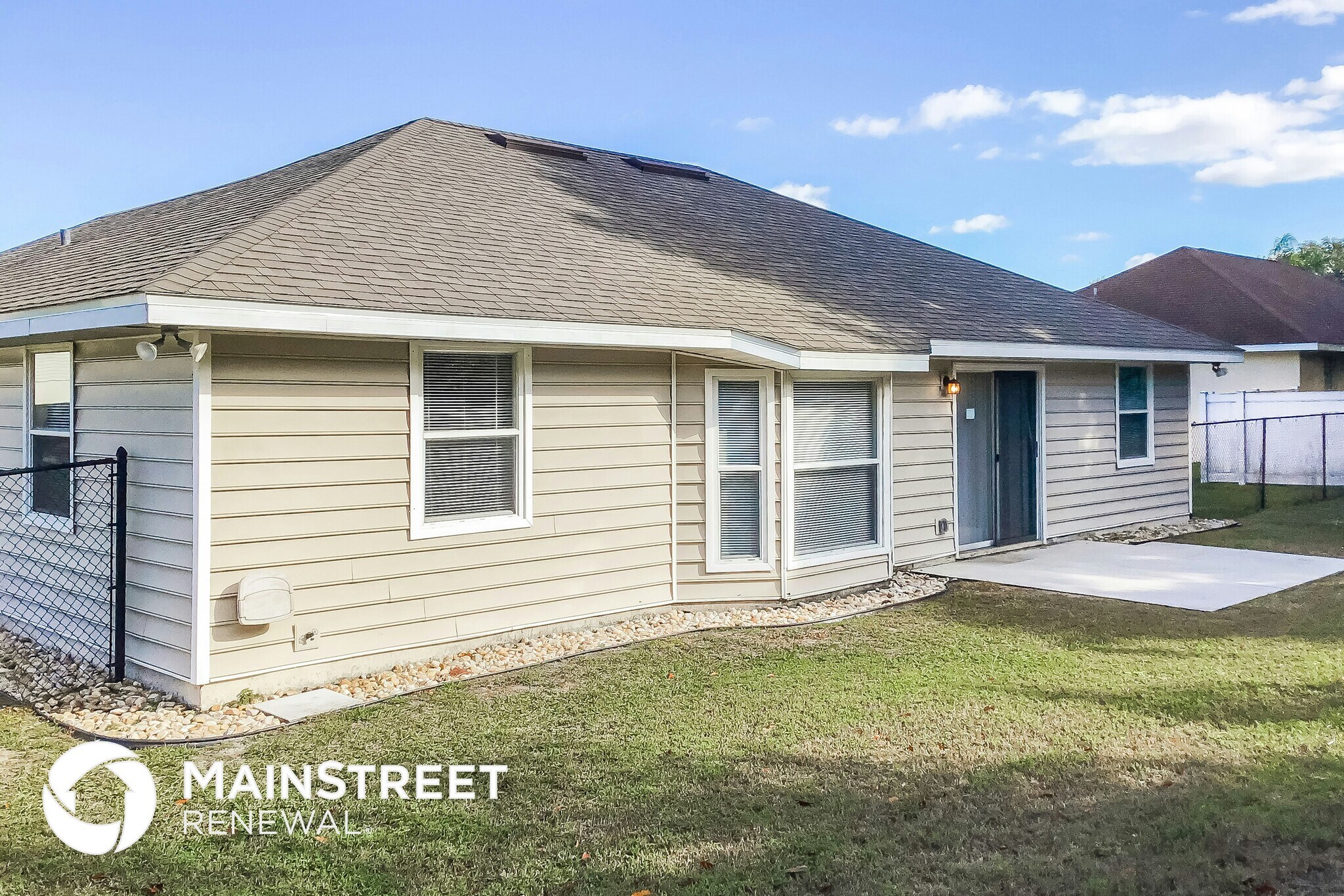 Building Photo - 1009 Hidden Dr