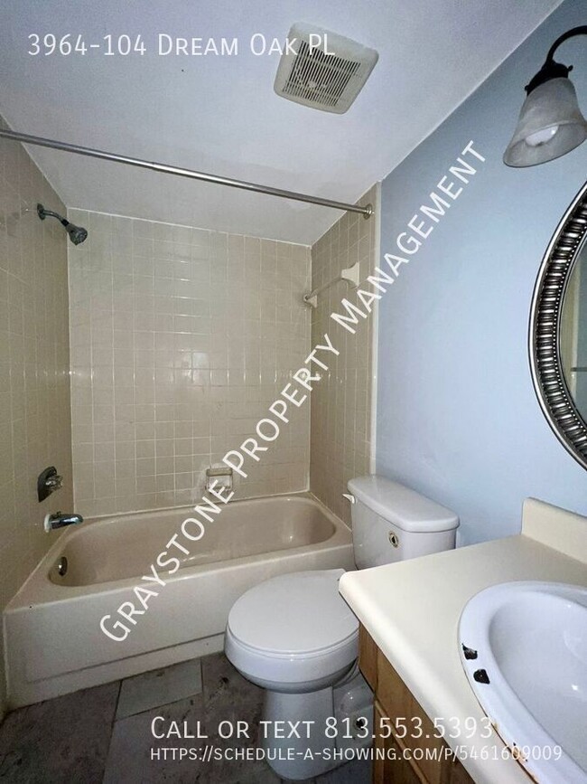 Building Photo - 3964-104 Dream Oak PL-