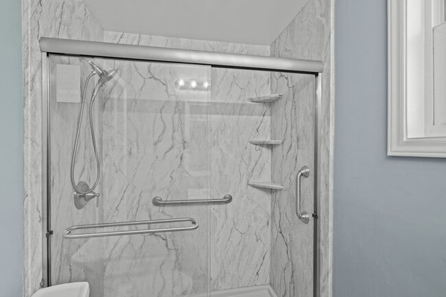 Building Photo - RENTAL HOME 3BD/2BTH