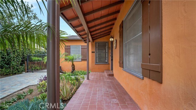 Building Photo - 2118 Greenleaf St