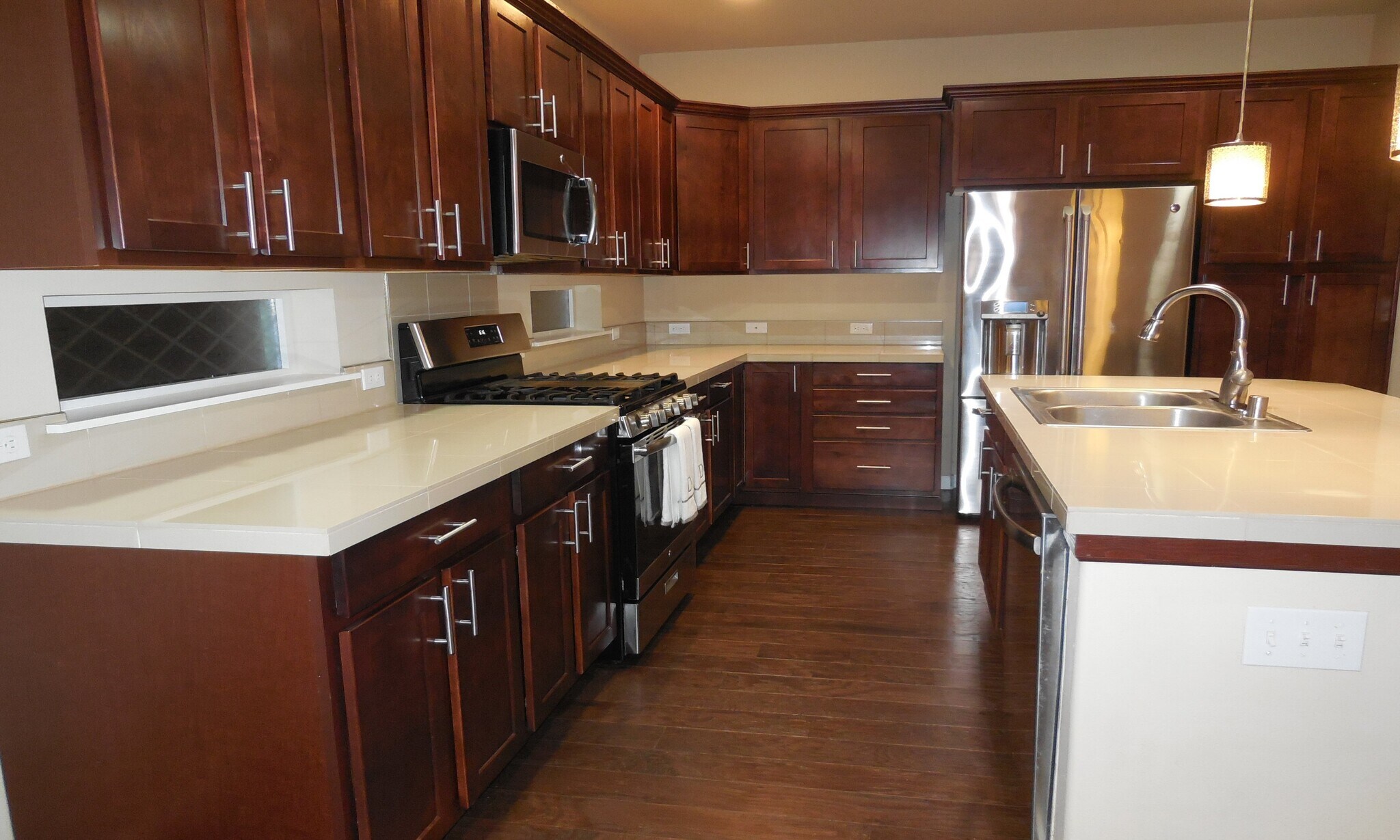 Building Photo - 1306 89th Ave SE