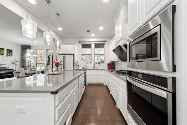 Building Photo - 7108 Royal View Dr