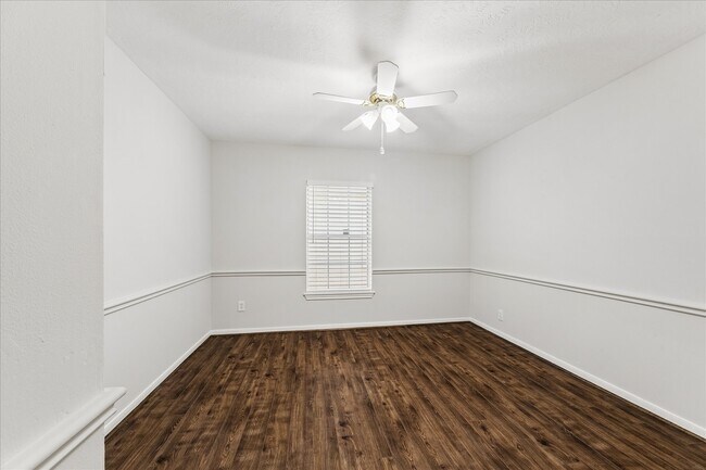 Building Photo - 11818 Orchard Mountain Dr