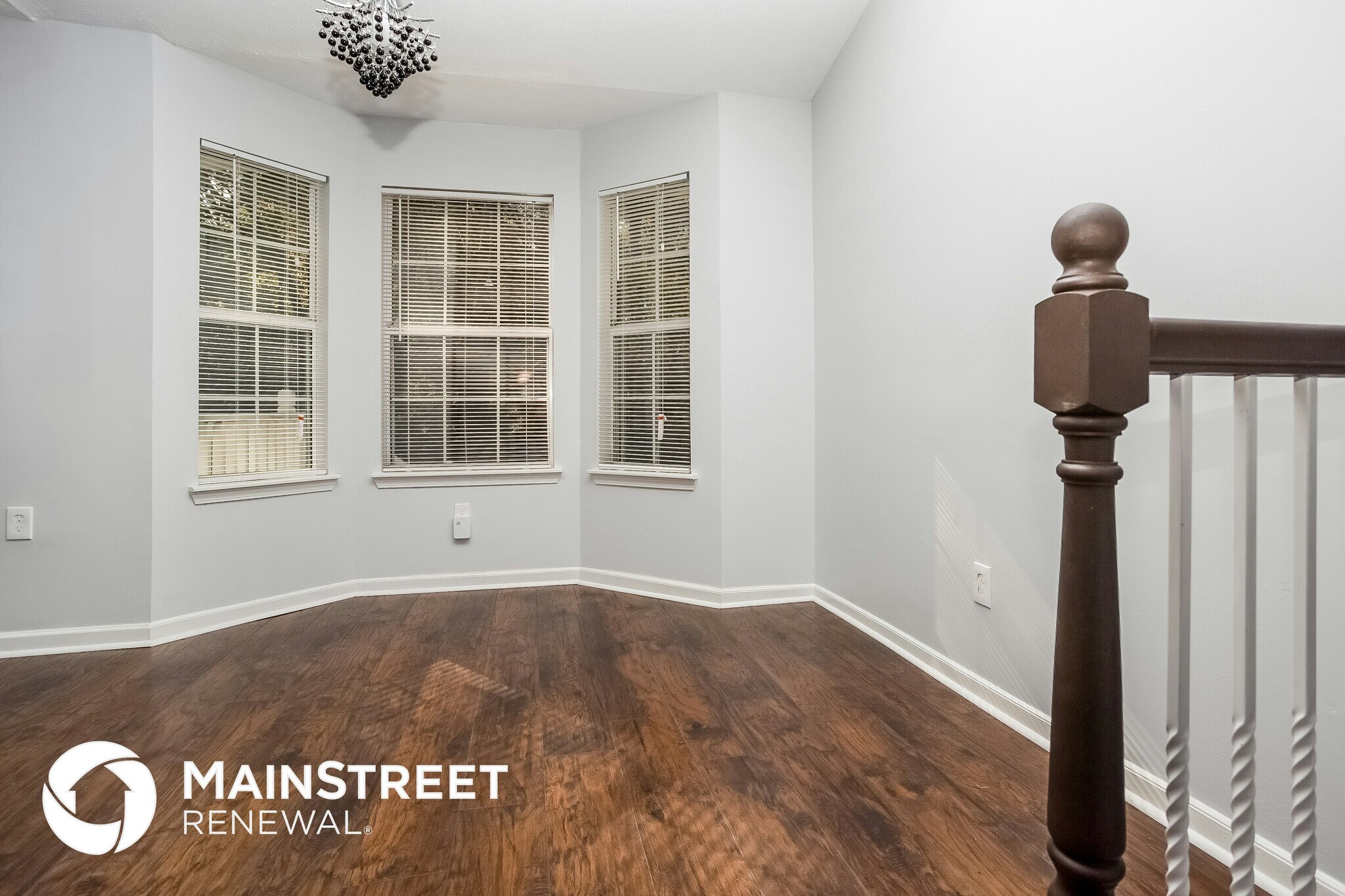 Building Photo - 110 Crystal Green Ct