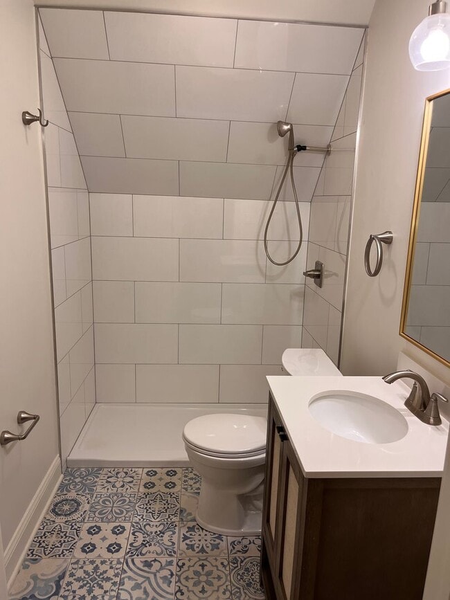 Building Photo - Discover the perfect blend of comfort, con...