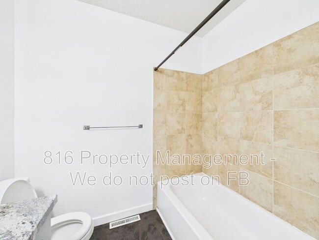 Building Photo - 10514 E 41st Terrace