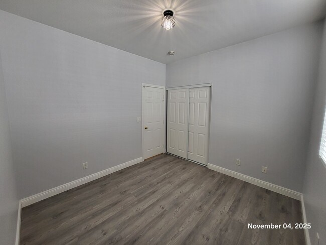 Building Photo - 5533 Sterling Valley Ct