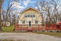 Building Photo - 14670 W 191st St