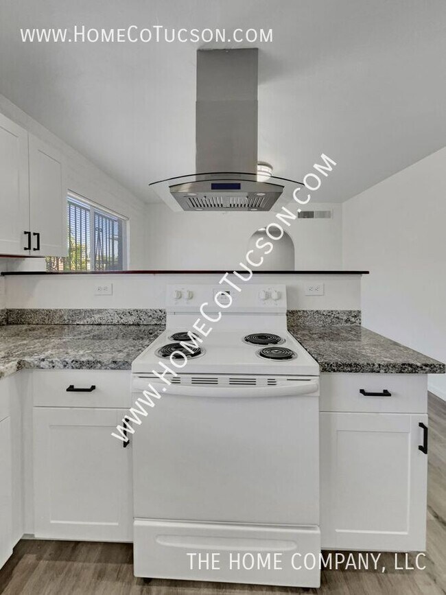 Building Photo - 3512 S Chesin Dr