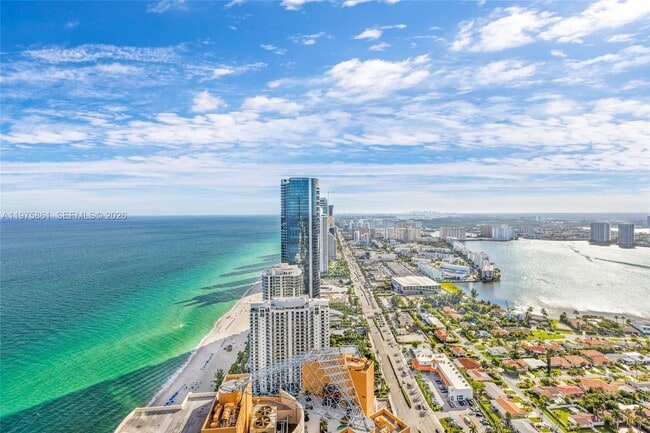 Building Photo - 18975 Collins Ave