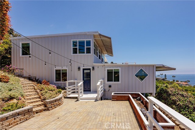Building Photo - 2260 Crestview Dr