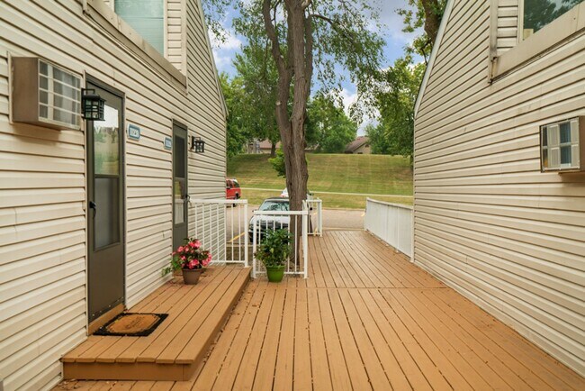 Interior Photo - Perfect for those looking for cozy space!