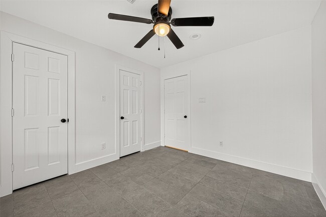 Building Photo - 11507 Oak Valley Dr