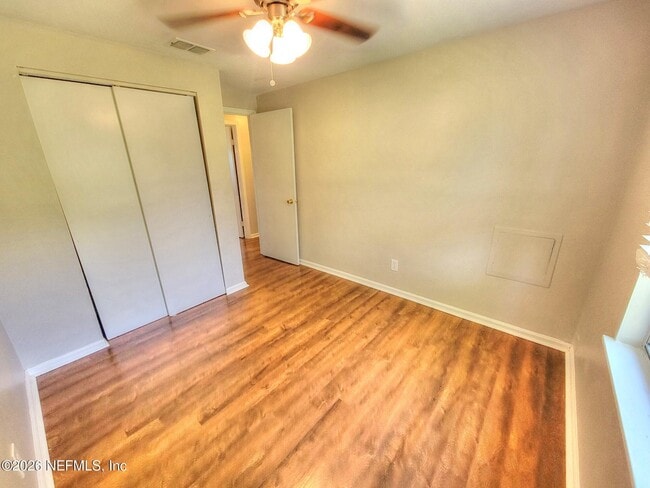 Building Photo - 10881 Key Coral Dr