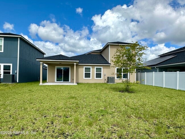 Building Photo - 1543 Liberty Tree Pl